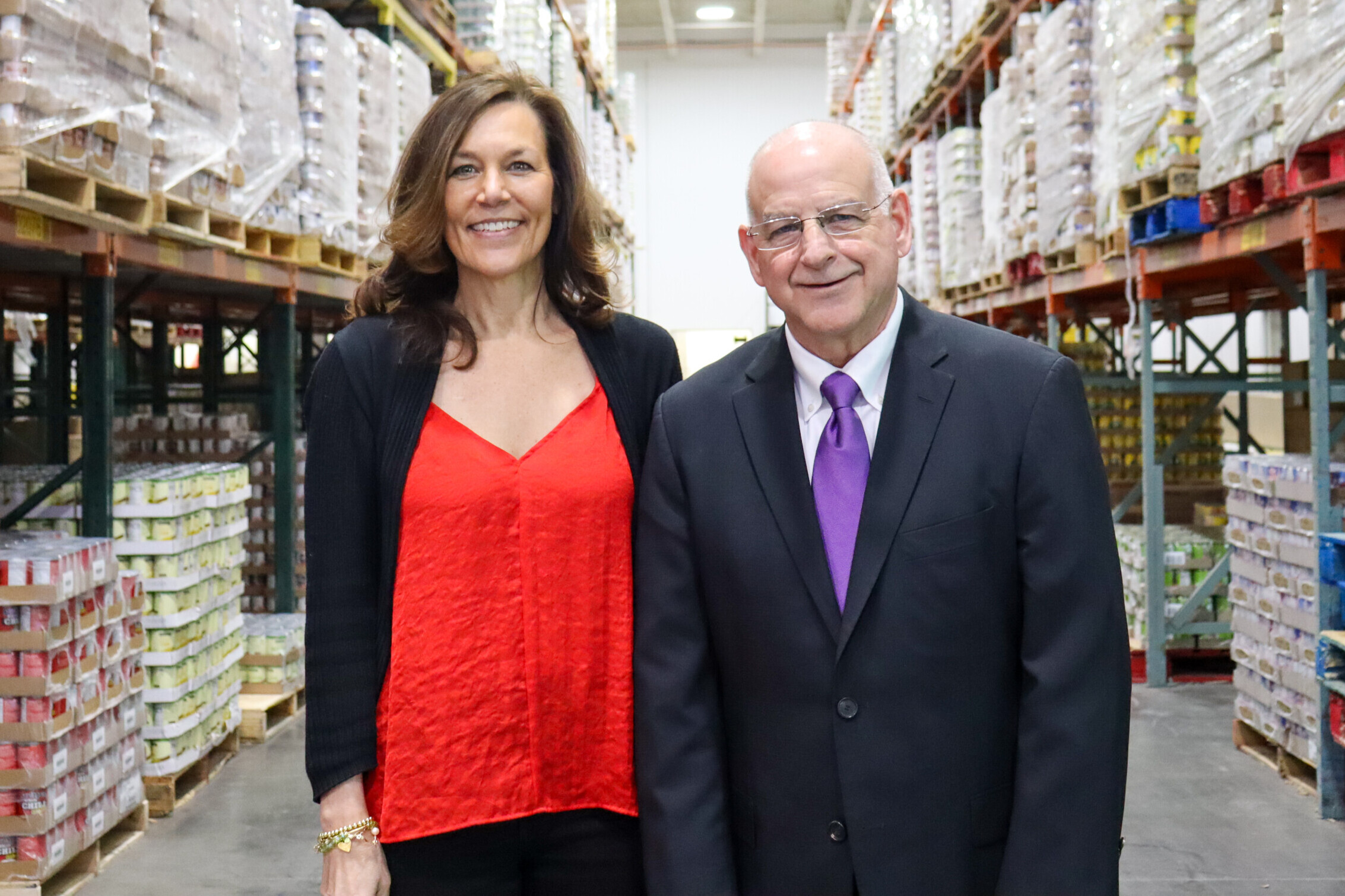 Stacy Dykstra and Mike Potter Stacy Dykstra, CEO of the Regional Food Bank and Mike Potter, chair of the Board of Directors